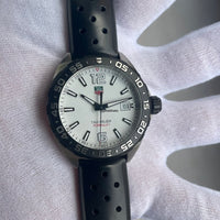 Tag Heuer Formula 1 Quartz White Dial Black Rubber Strap Watch for Men -  WAZ1111.FT8023